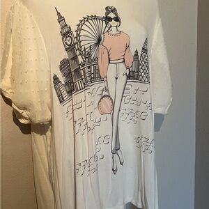 Stylish White Graphic Top